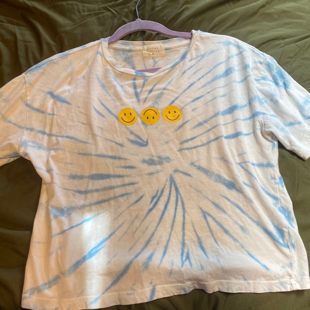 Blue tie dye smiley shirt